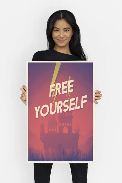 Kvinna innehav plakat — Stockfoto