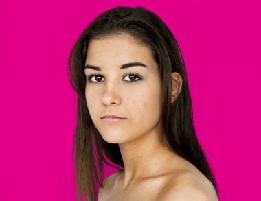 Kadın bakan yüzü ile