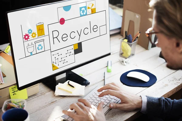 Man working on computer — Stock Photo, Image