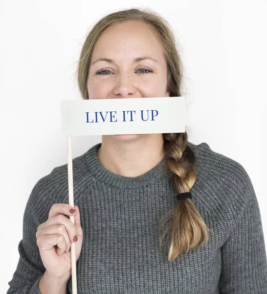 Vrouw met banner-vlag. — Stockfoto