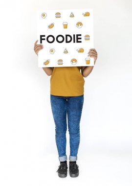  kadın holding tasarlamak