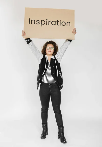 Menina segurando Placard — Fotografia de Stock