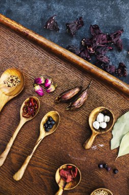 kaşık koku baharat