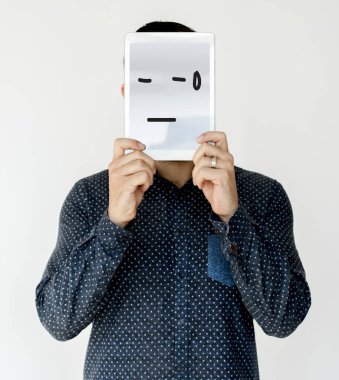 Umman kapsayan yüz tablet ile