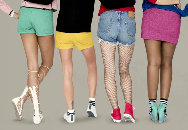 Beautiful female legs — Stock Photo, Image