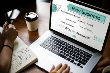 Laptop ile emekçilerin