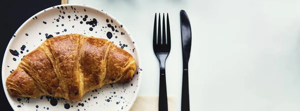 Baked Tasty Croissant Plate Original Photoset — Stock Photo, Image