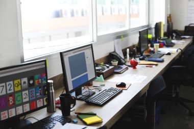 Yaratıcı tasarımcı yer