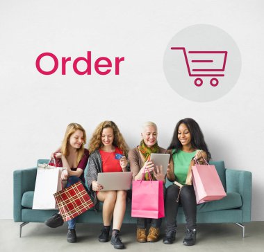 Kadınlar shoping online