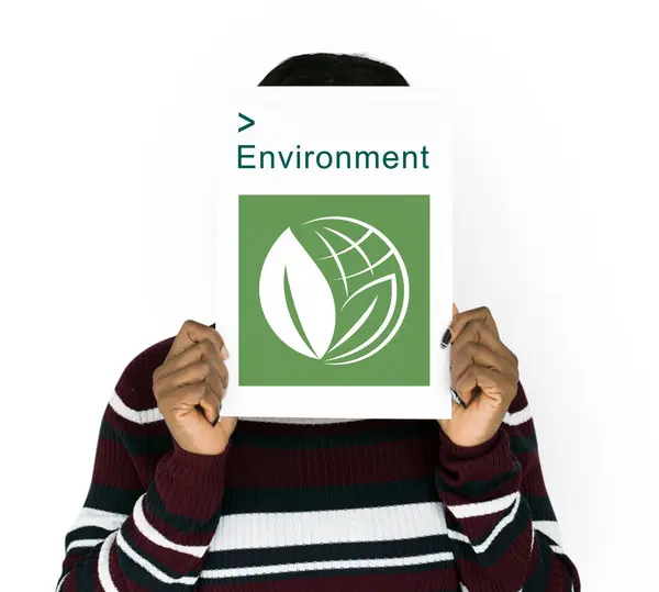 Bannière environnementale tenue par une personne — Photo