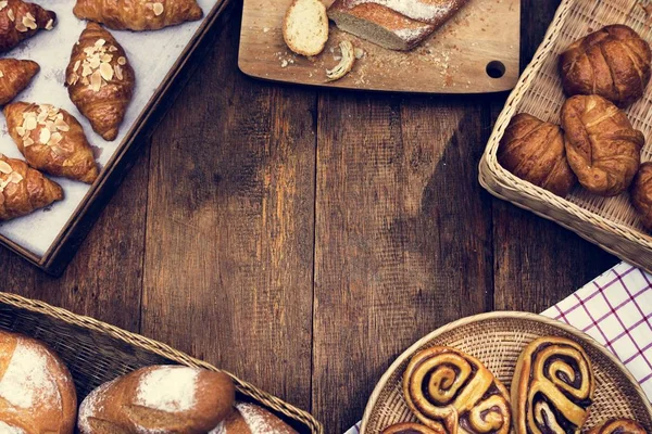 Φρέσκο ψωμί ψημένο προϊόντα — Φωτογραφία Αρχείου