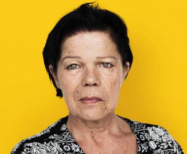 yetişkin kadın kıdemli 