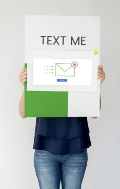 kişi kapsayan yüz afişini ile