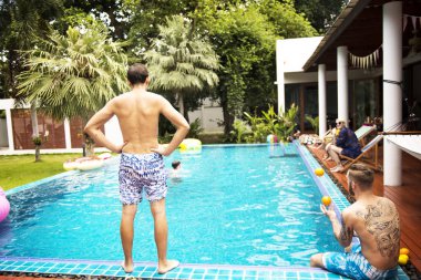 Arkadaşlar yaz zevk 