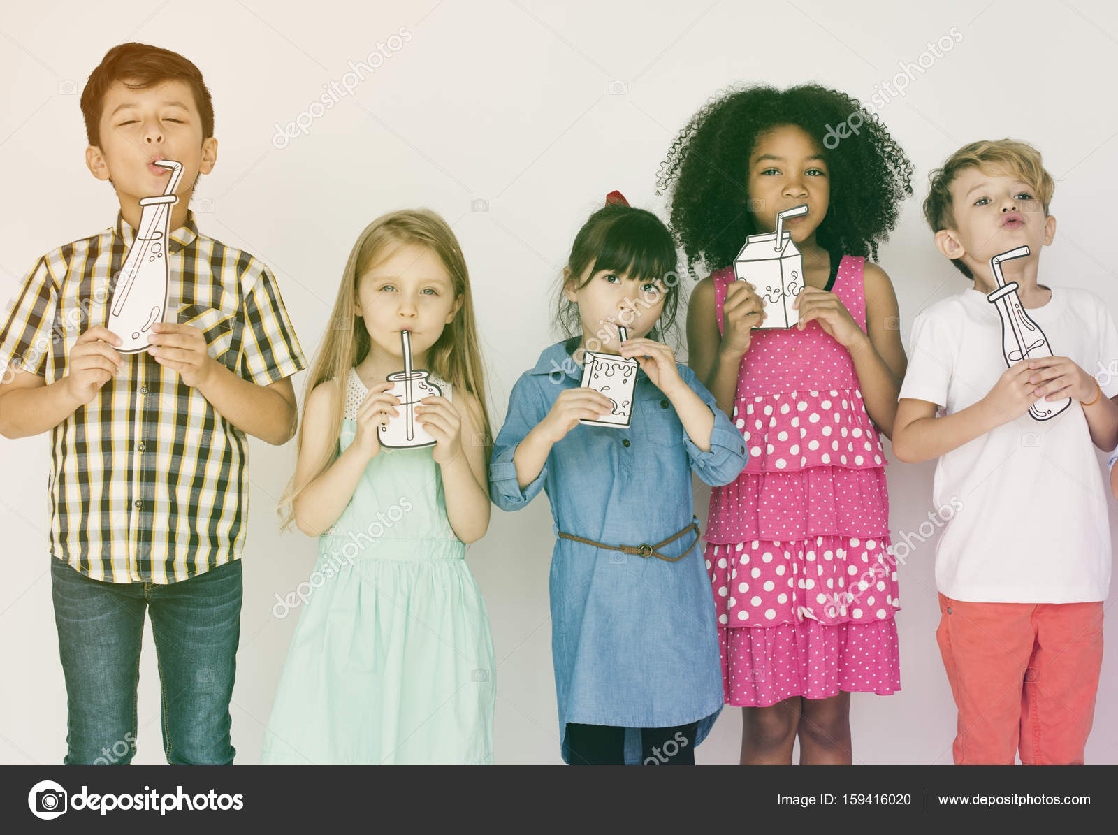 Kids drinking from paper bottles — Stock Photo © Rawpixel #159416020