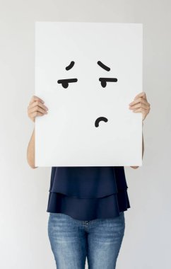 kişi holding tasarlamak 