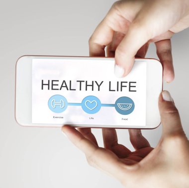 Smartphone kullanarak eller