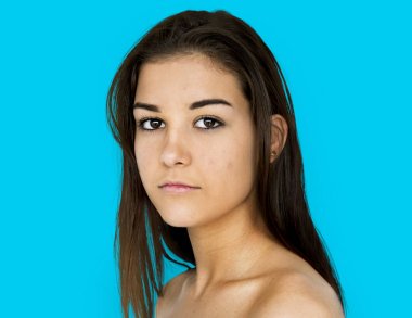 Kadın bakan yüzü ile