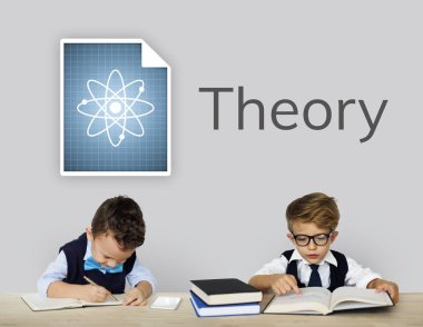 Masa başında siting ve öğrenme bilirler