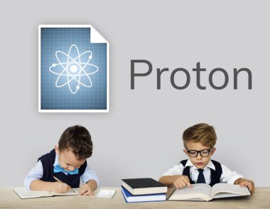 Masa başında siting ve öğrenme bilirler