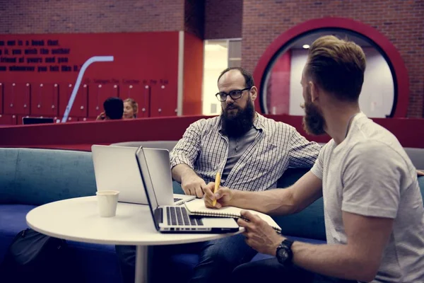 Çalışma yaratıcı iş adamları