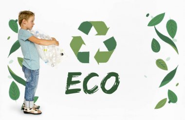 Çocuk torba plastik şişe ile