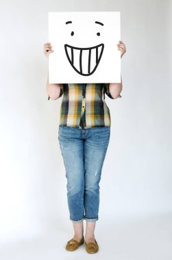 kadın holding afiş 