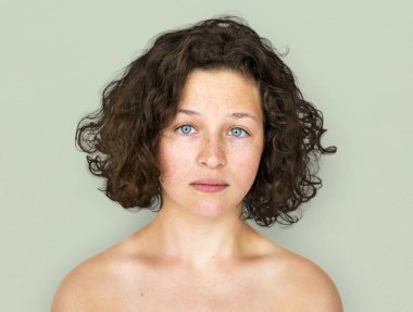 kadın çıplak omuz ile 