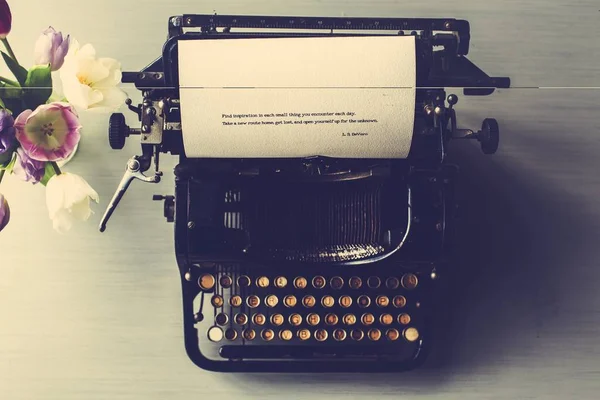 Klassiska vintage skrivmaskin — Stockfoto