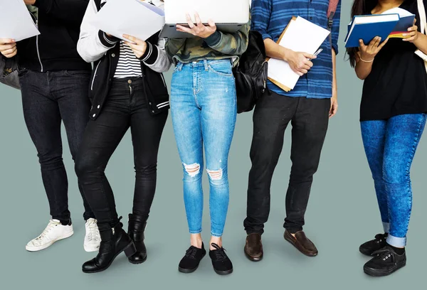 Studenters lärande tillsammans — Stockfoto