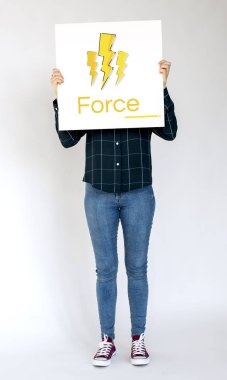 kadın holding afiş 