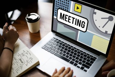 Laptop ile emekçilerin