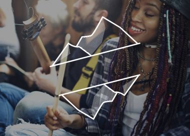 Müzik aletleri oynayanlar 