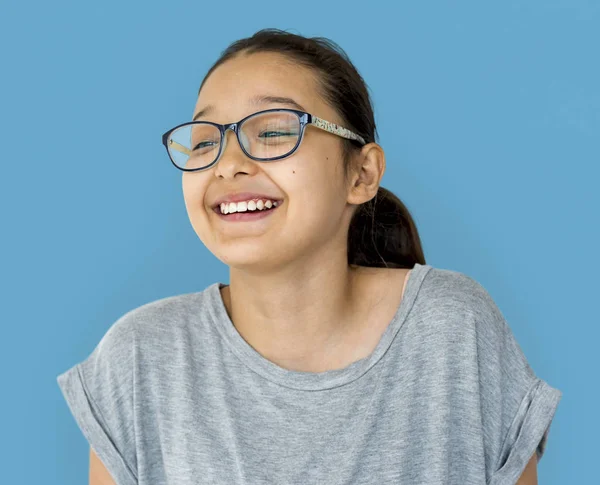 Leende kvinna med glada ansikte uttryck — Stockfoto