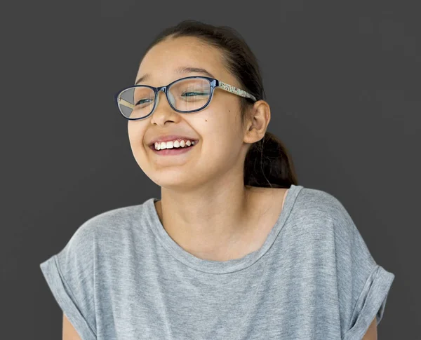 Leende kvinna med glada ansikte uttryck — Stockfoto