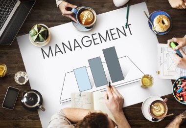 masada çalışan insanlar