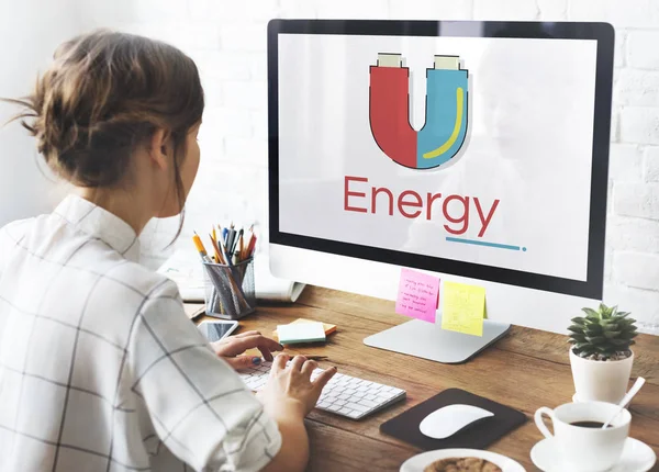 Woman working with computer at office desk — Stock Photo, Image