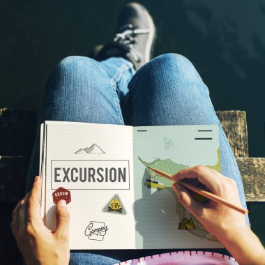 Günlüğe yazan kadın