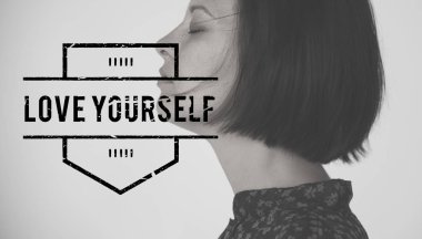 stüdyoda Kafkas kadın