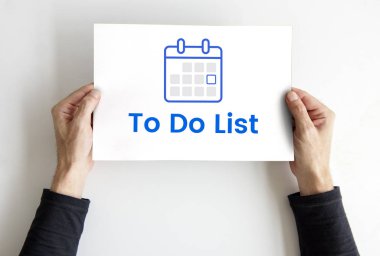 afişini holding eller 