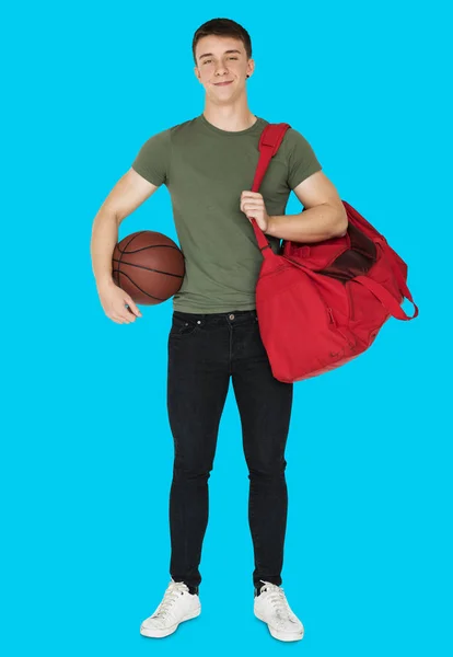 Homem segurando basquete — Fotografia de Stock