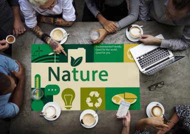 panoda çalışma iş adamları 