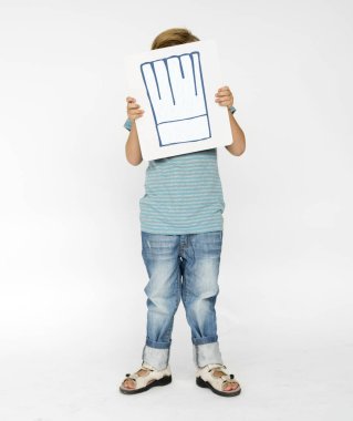 küçük çocuğu kapsayan yüz