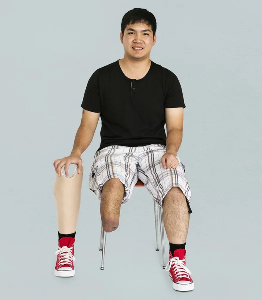 Jovem deficiente — Fotografia de Stock