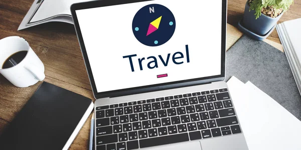 Tablo açılan laptop