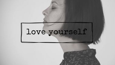 stüdyoda Kafkas kadın