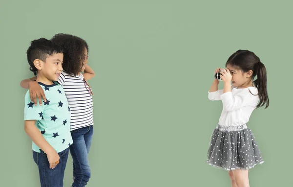 Children taking picture — Stock Photo, Image