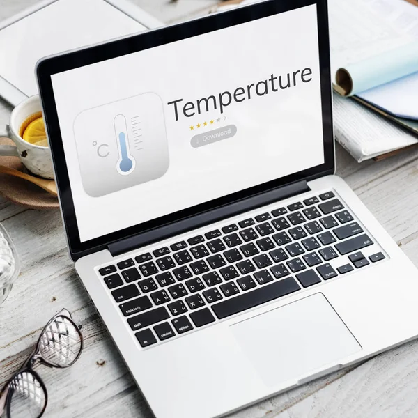 Tablo açılan çalışma laptop