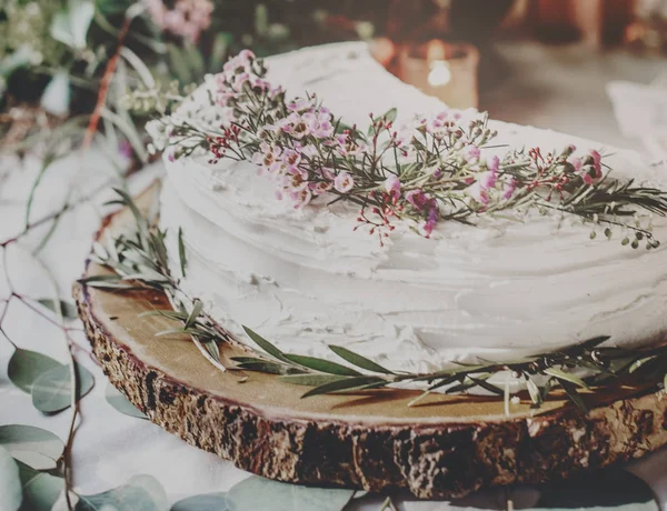 lezzetli düğün pastası