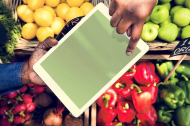 Dijital tablet tutan eller